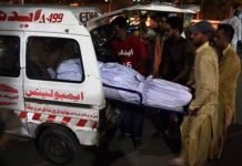 Four killed as car falls off Lyari Expressway in Karachi