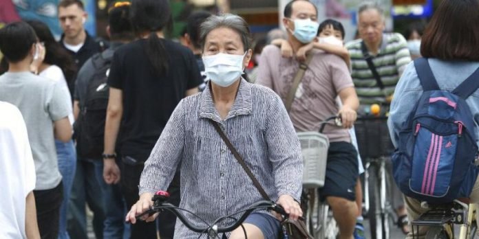 New COVID-19 cases on China