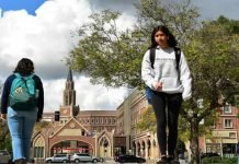 US announces not to take new foreign students for all-online classes