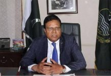 Kashmiris face double whammy of Indian military siege, Corona lockdown: Ijaz Alam