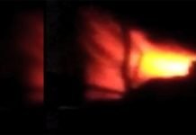 Fire gutted readymade garments, cloth store in Lahore Blaze - The News Today-TNT