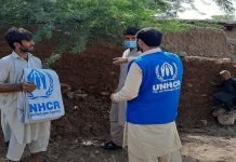UNHCR steps up efforts to support flood-affected refugees and Pakistani communities