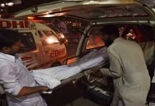 Two men hurt, dozen chickens killed as poultry van overturns Injured - The News Today-TNT