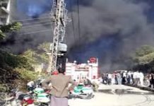 Massive fire breaks out in plaza at Lahore’s Gulberg, spreads to 4th floor Gulberg Lahore fire - The News Today-TNT