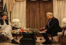US is wrong to think India will contain China: PM Imran Khan Imran Khan - The News Today - TNT