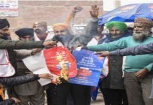Over 1,500 telecom towers vandalised in Punjab as farmers continue protests Farmers - The News Today - TNT