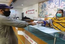 75,000 Afghan refugee families impacted by COVID-19 received emergency cash UNHCR - The News Today- TNT