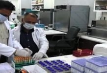 Pakistan starts walk-in COVID-19 vaccination for citizens over 30, teachers over 18 Vaccine Trial - The News Today- TNT