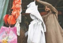 8,000kg plastic bags seized in Peshawar Plastic bags - The News Toay - TNT