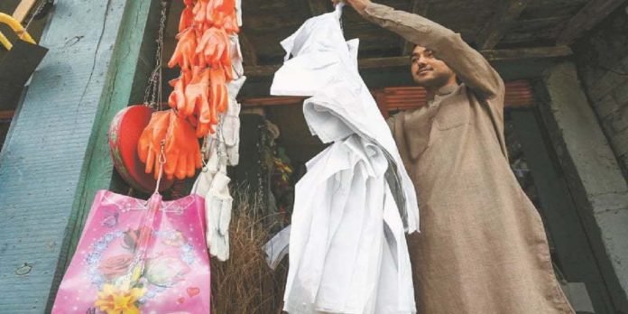 Plastic bags - The News Toay - TNT