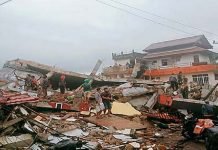 Powerful Indonesia quake kills at least 42, topples buildings Quake - The News Today - TNT