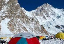Pakistani Climber Sirbaz Khan Makes Mountaineering History with Oxygen-Free Summit of Kanchenjunga K2 - The News Today- TNT