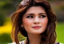 Kubra Khan reacts report of un-following PM Imran Khan Kubra 1 - The News Today- TNT