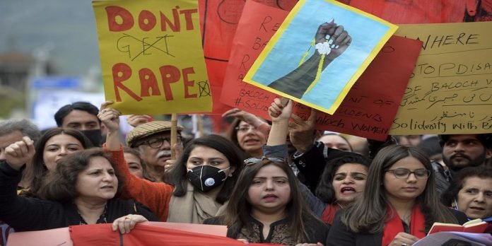 Aurat Aurat - The News Today - TNT