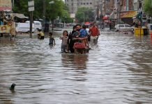 Monsoon Rage Continues Across Pakistan: Lahore Inundated by Rain rain - The News Today - TNT