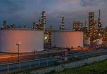 Pakistan offers incentives to oil Refineries to produce eco-friendly fuels