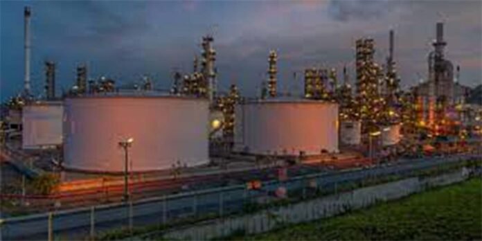 Oil Refinary