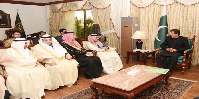 Saudi Foreign Minister meets Imran Khan