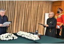 Shaukat Tarin sworn in as finance minister again Tarin - The News Today - TNT