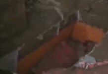Adherents take away Spiritual leader’s corpse from shrine Grave of Pir dug by his followers