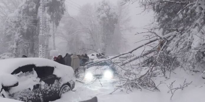 At least 21 people died in Murree lives while being trapped in their vehicles after snowstorm hit the tourist spot and other northern