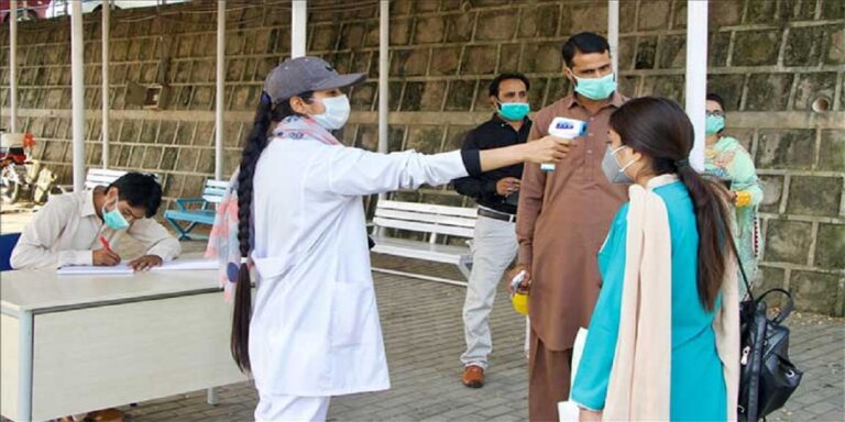 Pakistan reports 805 coronavirus cases, 1 death in 24 hours