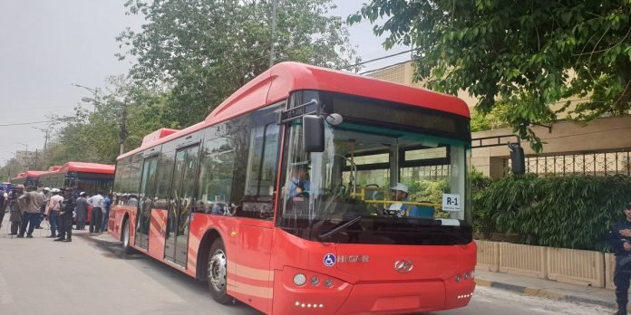 Bus - The News Today - TNT