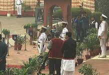 Iqbal Day: Change of Guard ceremony held at Poet of the East’s mausoleum Iqbal - The News Today - TNT