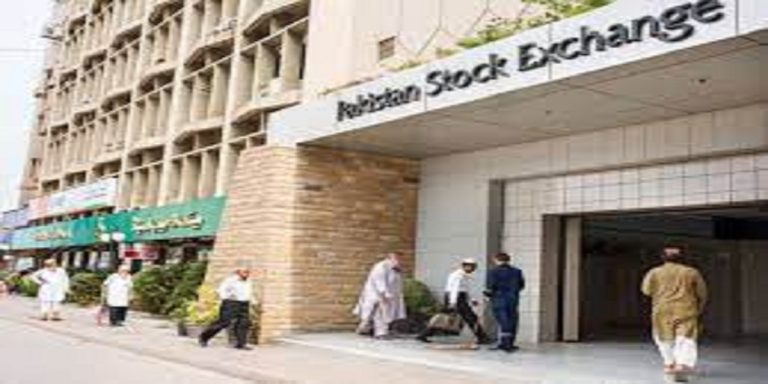 SBP’s unexpected interest rate hike takes toll on PSX, down by over 700 points