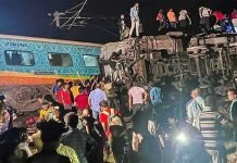 Over 300 die in Indian train collision, 850 others injured; death toll is expected to rise Train - The News Today - TNT