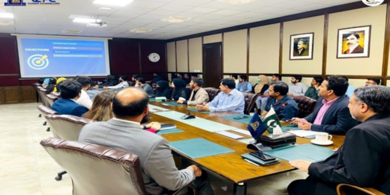 VC IUB having session with students of Young Leaders Program - The News Today -TNT