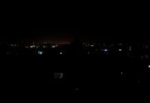 Parts of Karachi plunge into dark; witnesses dust storm followed by rain late night Dark - The News Today - TNT