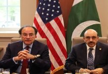 Pakistan needs 2-3 years for structural reforms; eyes on another IMF bailout Finmin - Thw News Report - INT