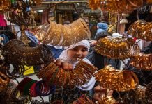 Eid Festivity: IIOJK Markets Subdued Despite High Enthusiasm Eidul Adha - The News Today - TNT