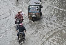 Sporadic Rain Lashes Parts of Karachi as Cyclone Asna ‘Takes a Westward Turn’ Asna - The News Today - TNT