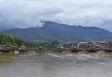Rising Flood: Residents Of 7 Srinagar Localities Asked To Evacuate Srinagar - The News Today - TNT