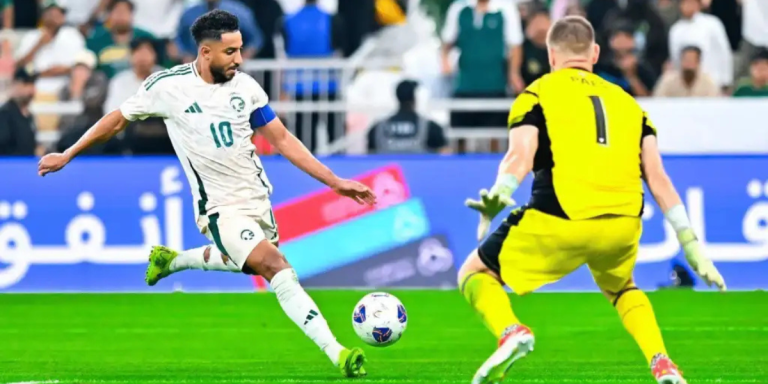 Saudi Arabia vs Indonesia foodball match is being played