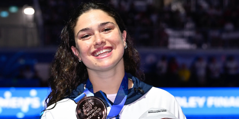 Italian swimmers Benedetta Pilato and Chiara Tarantino banned for 90 days after theft case at Singapore airport