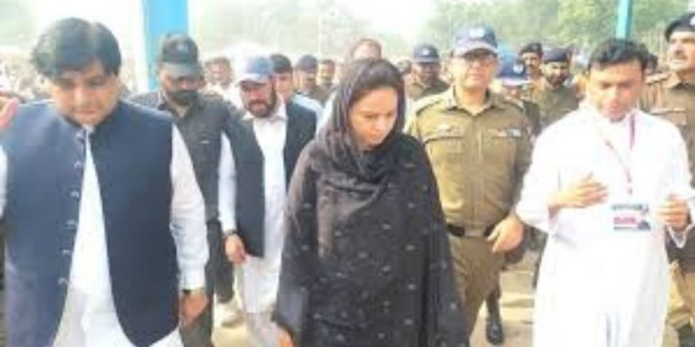 Lahore Commissioner reviews ongoing cleanliness drive