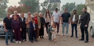 IUB student bridges cultures through heritage walk for Russian travellers in Bawalpur