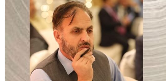 A Silent Light for Thousands of Students