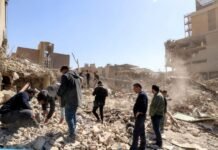 Power, Pause, and Pivot: A War Rewritten Power, Pause, and Pivot: A War Rewritten