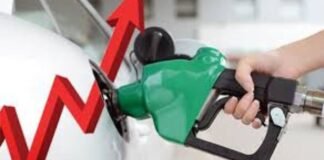 Govt raises petrol to Rs458.41, diesel to Rs520.35 per litre in Pakistan amid global fuel crisis Govt raises petrol to Rs458.41, diesel to Rs520.35 per litre in Pakistan amid global fuel crisis