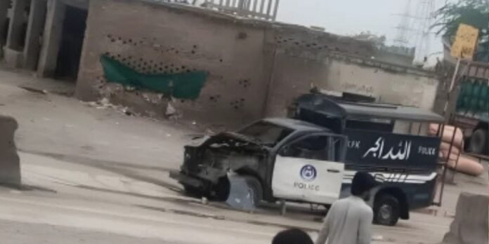Five policemen injured in IED attack on patrol vehicle in Lakki Marwat