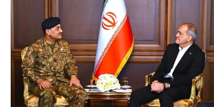 CDF Munir concludes Iran visit, holds high-level talks on regional peace and stability