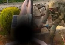 Viral image of alleged Israeli soldier damaging Jesus statue sparks global condemnation Viral image of alleged Israeli soldier damaging Jesus statue sparks global condemnation