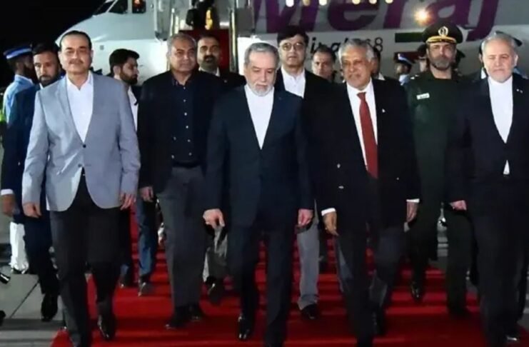 Abbas Araghchi arrives in Pakistan after Oman visit amid renewed diplomatic efforts Abbas Araghchi arrives in Pakistan after Oman visit amid renewed diplomatic efforts