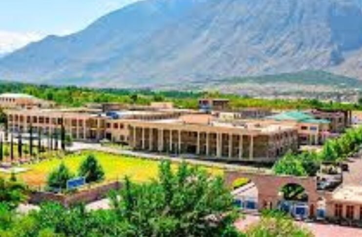 KIU pays tribute to Chinese martyrs of Karakoram Highway on 75 years of Pakistan-China diplomatic friendship KIU pays tribute to Chinese martyrs of Karakoram Highway on 75 years of Pakistan-China diplomatic friendship