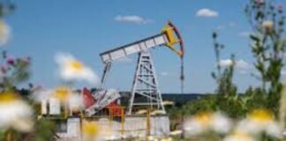Oil prices edge higher as elusive US-Iran deal keeps crude above $100 Oil Prices Edge Higher as Elusive US-Iran Deal Keeps Crude Above $100