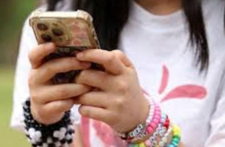 Britain announces sweeping social media ban for under-16s Britain announces sweeping social media ban for under-16s